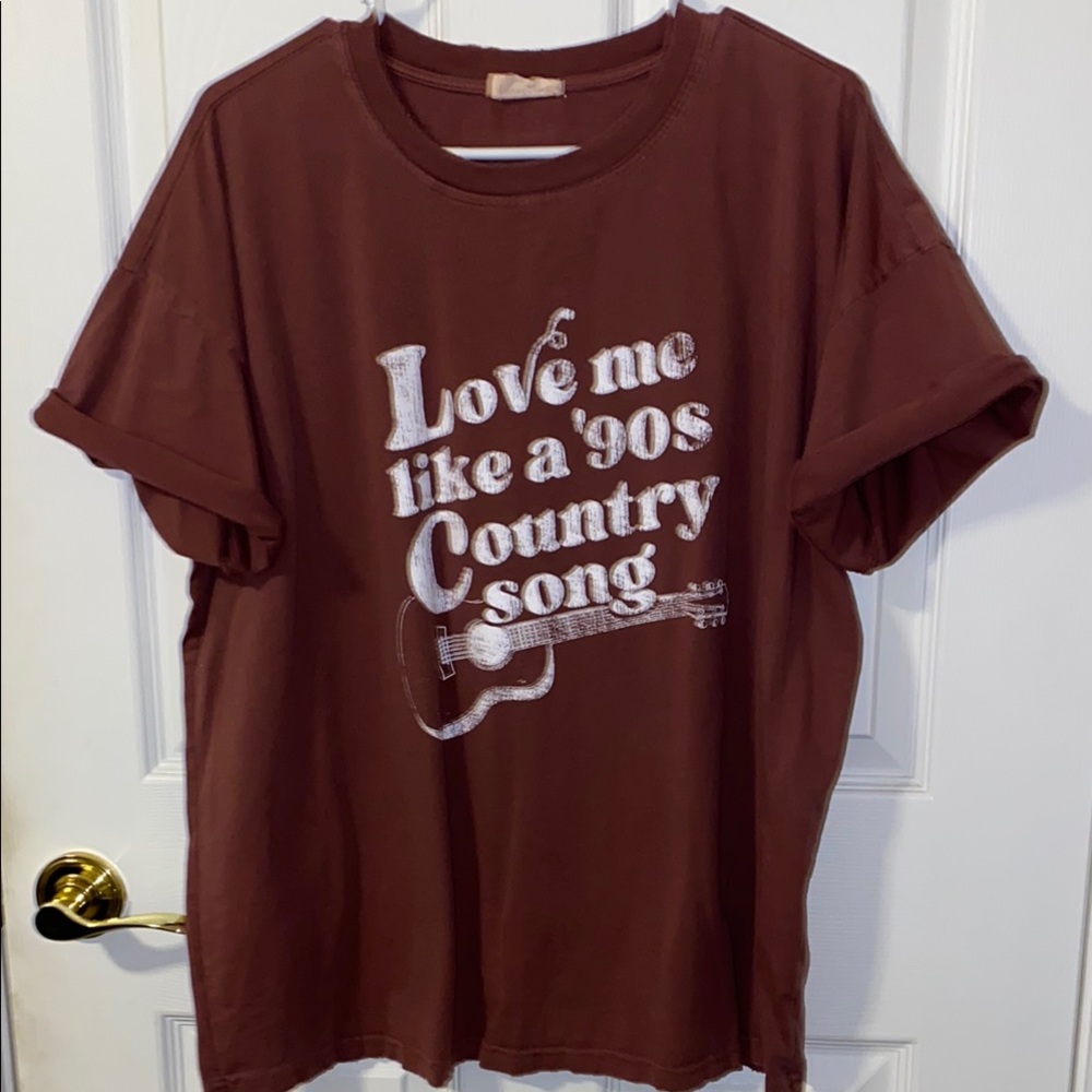 Refined Canvas Maroon “ Love me like a 90’s Country Song” T-Shirt Size Medium